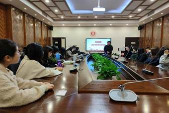 理二民主生活会2